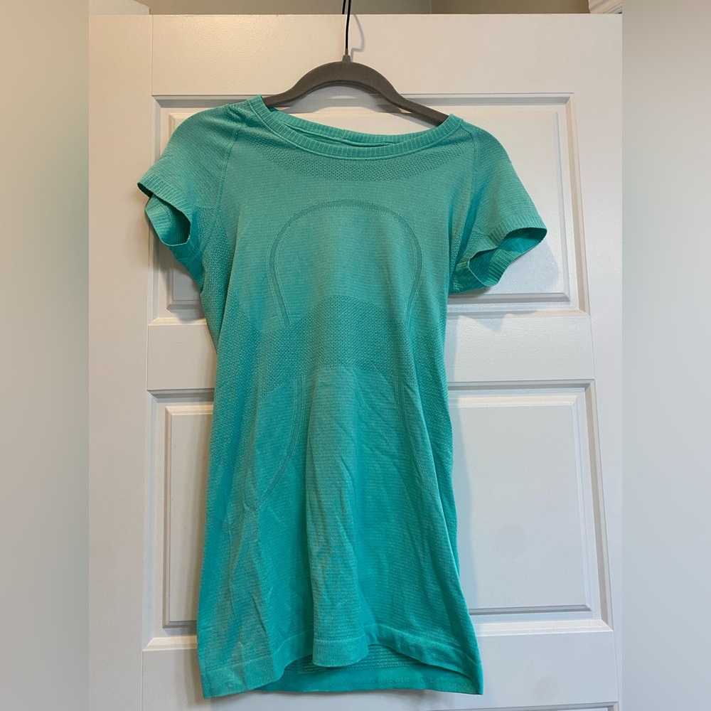 Women's Teal Short Sleeve Top